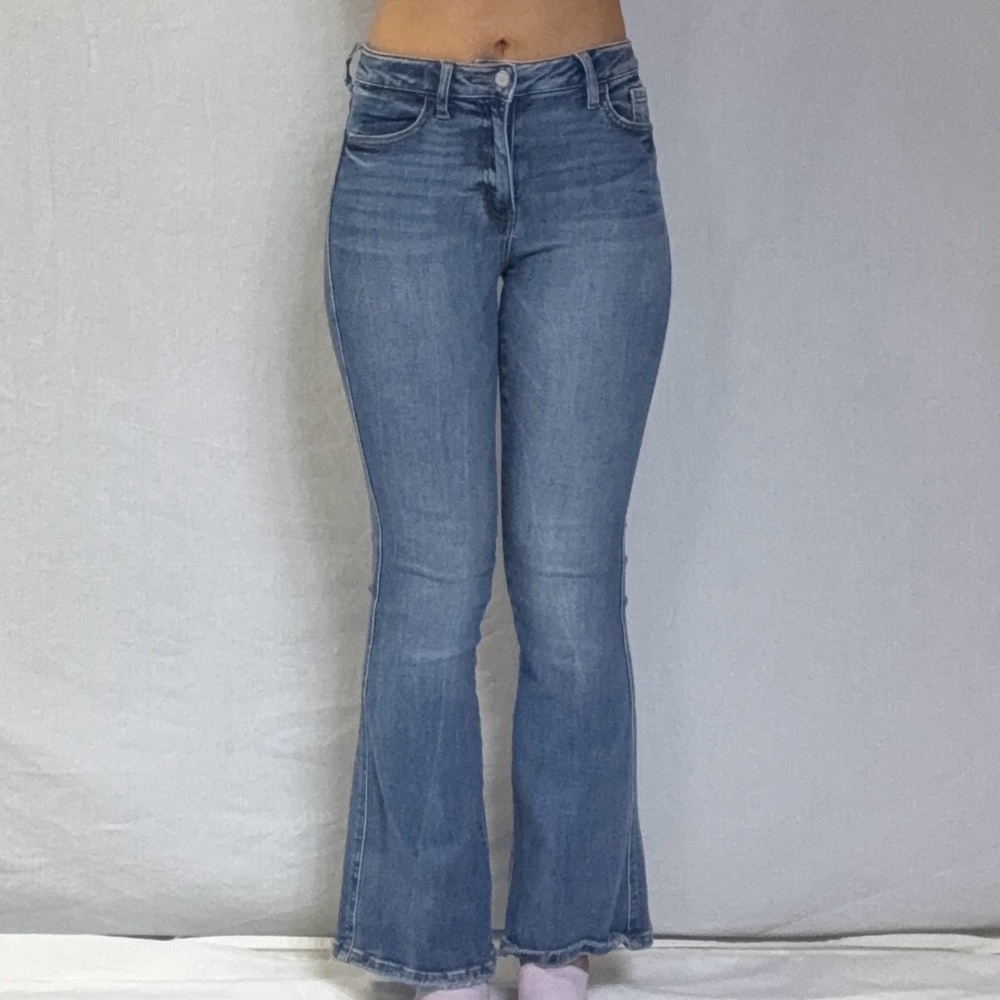 Women’s Light Blue Flared Jeans